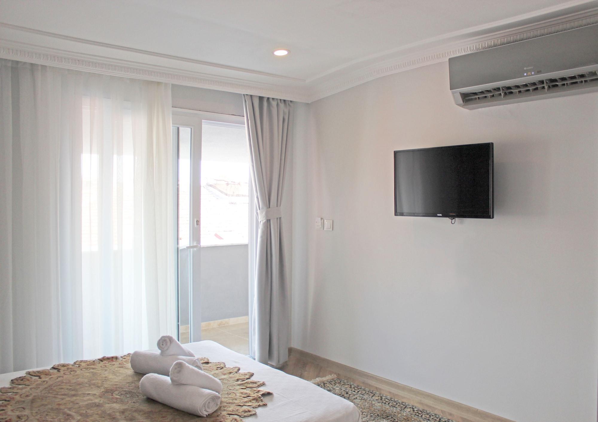 Good Night Hotel Istanbul Bagian luar foto