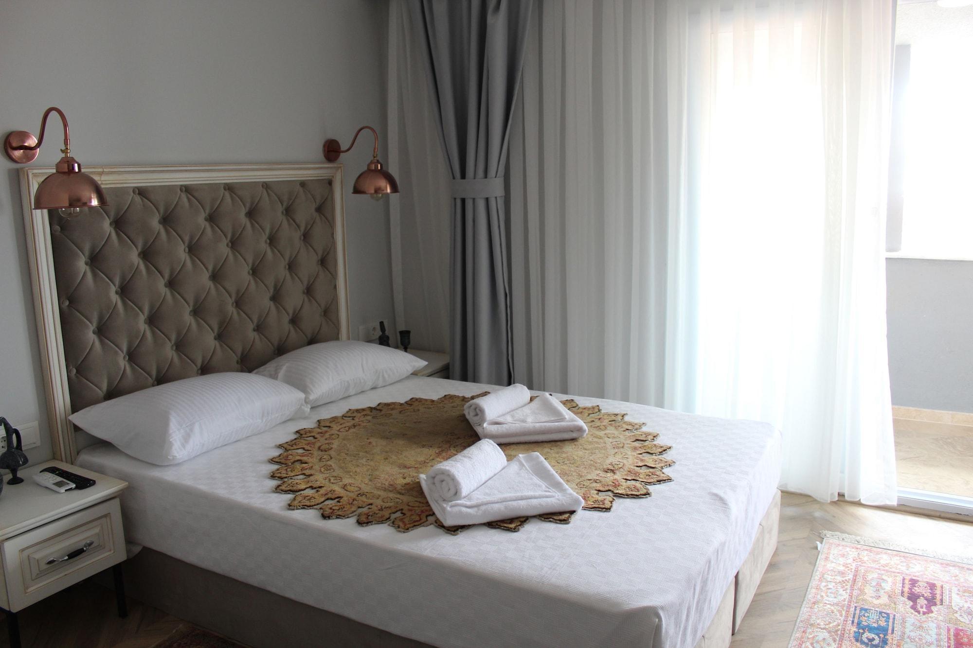 Good Night Hotel Istanbul Bagian luar foto