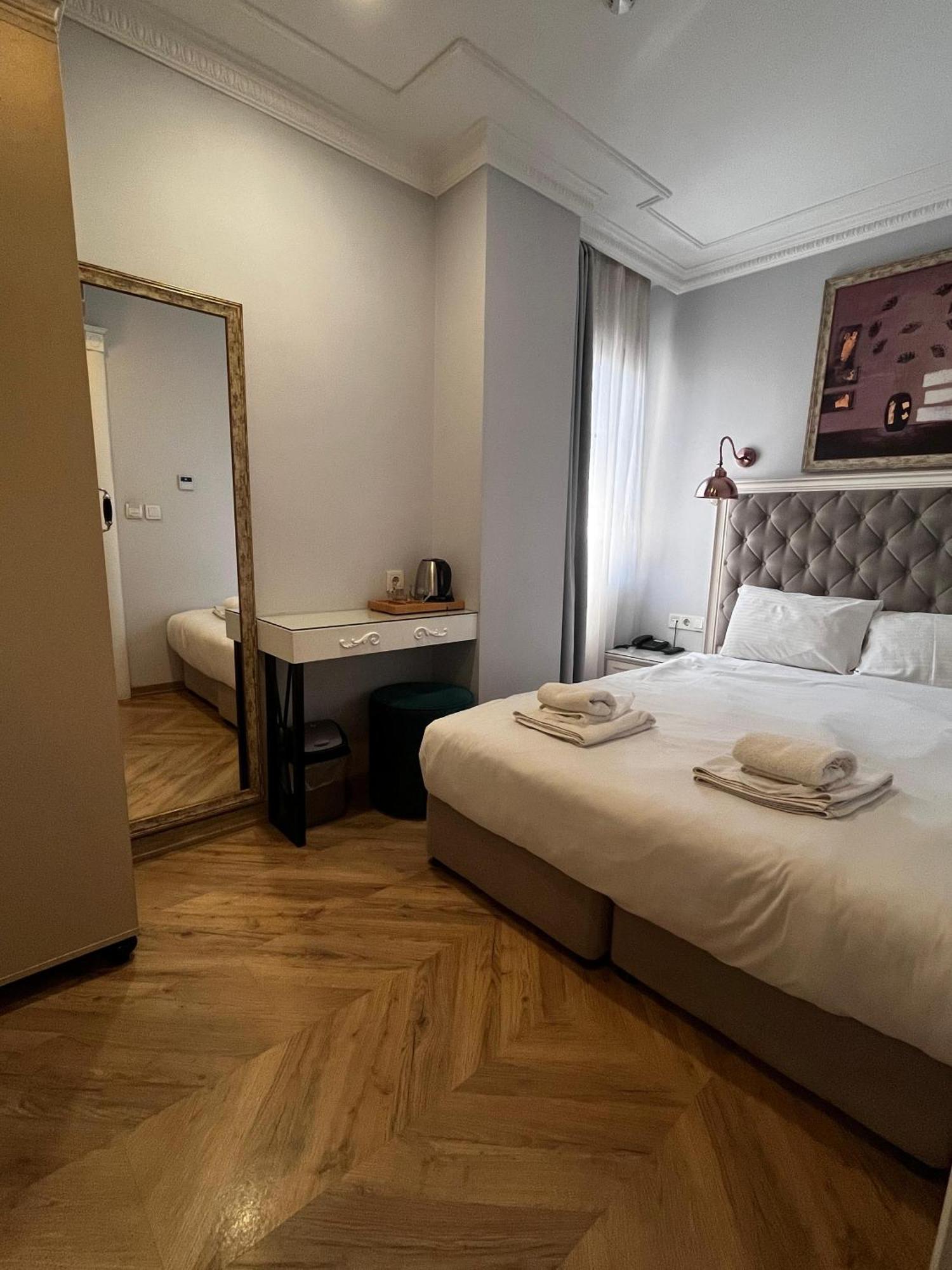Good Night Hotel Istanbul Bagian luar foto