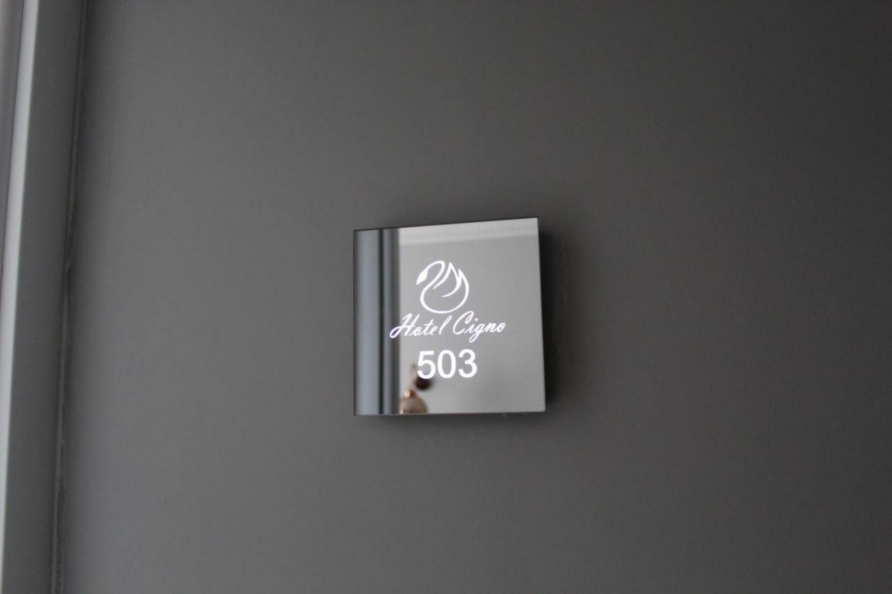 Good Night Hotel Istanbul Bagian luar foto