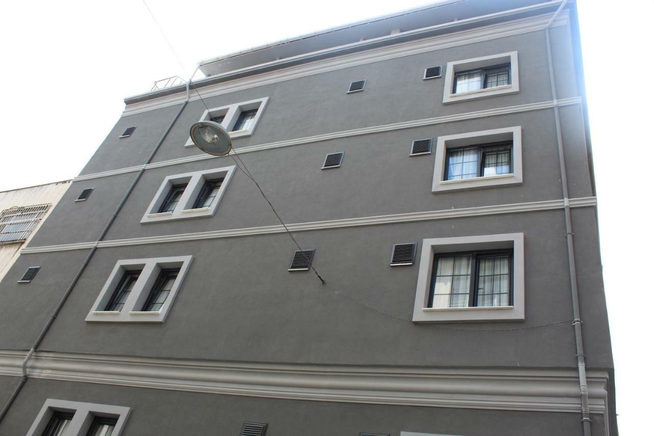 Good Night Hotel Istanbul Bagian luar foto