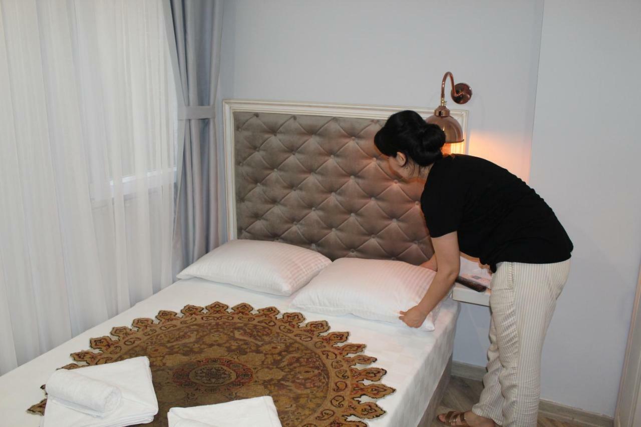 Good Night Hotel Istanbul Bagian luar foto